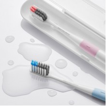 Набор зубных щеток Doctor B toothbrush travel package 4-in-1